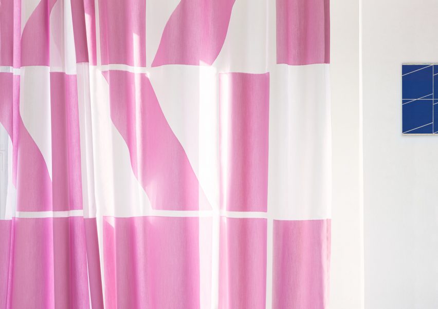 Pink curtains by Alain Biltereyst Kavdrat's Quotes collection