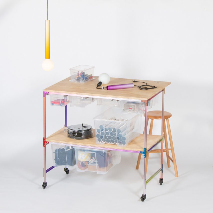 Coloured aluminium by Loop Loop