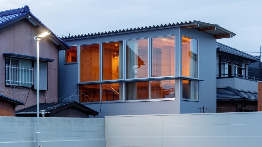 Image of the top of Minimum House