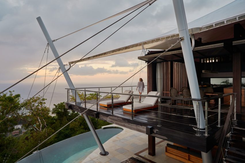 SEA Sail House