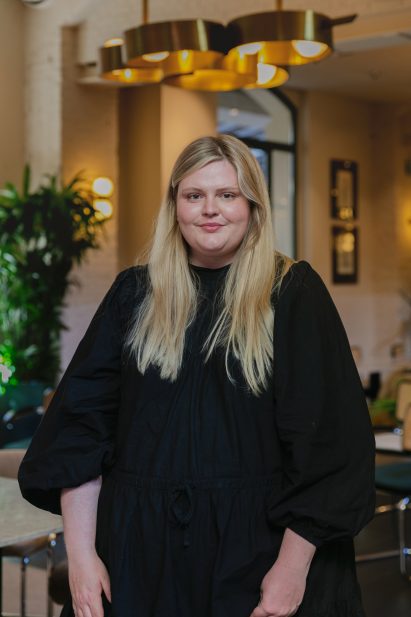 A portrait of Jessica Gregory