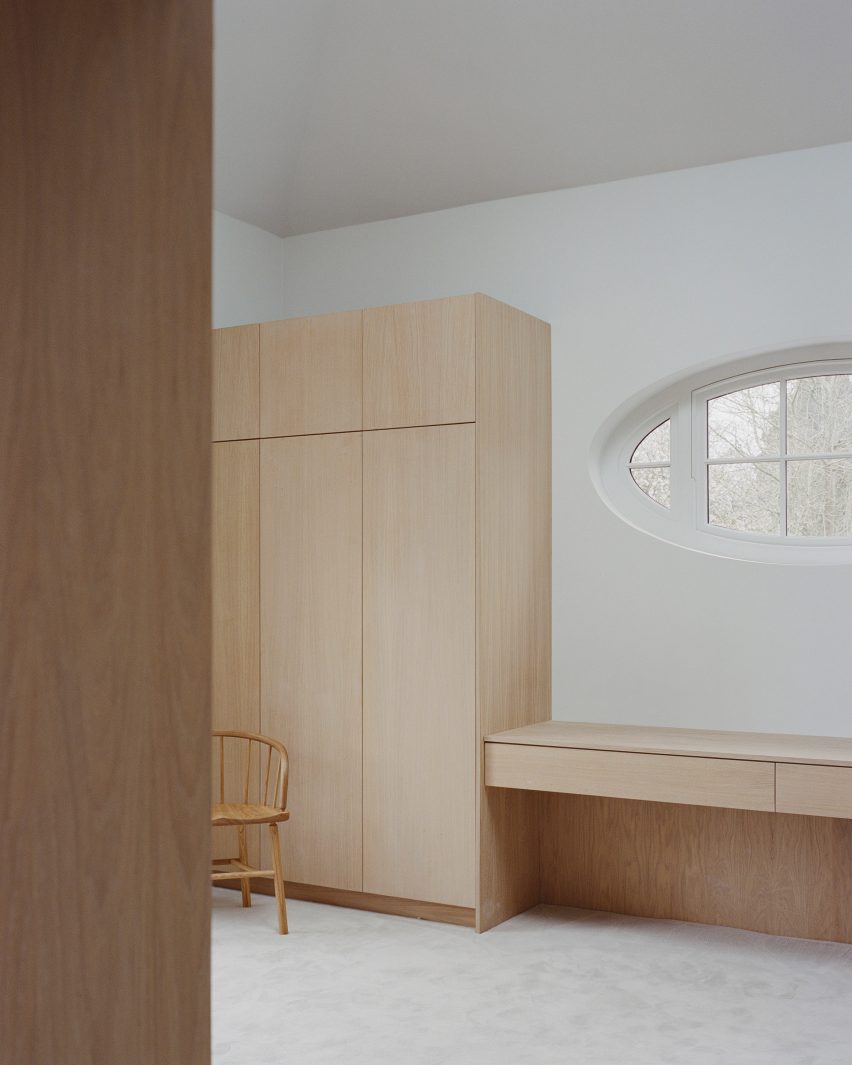 Interior of Pergola House by Will Gamble Architects