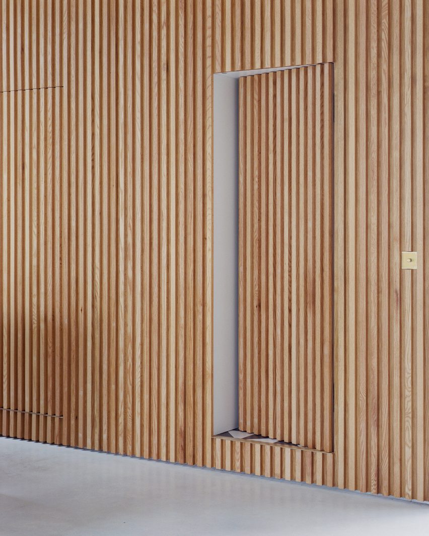 Interior of Pergola House by Will Gamble Architects