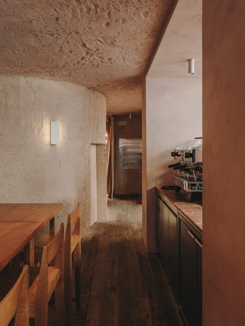 Plantea Estudio's Hermosilla restaurant in Madrid