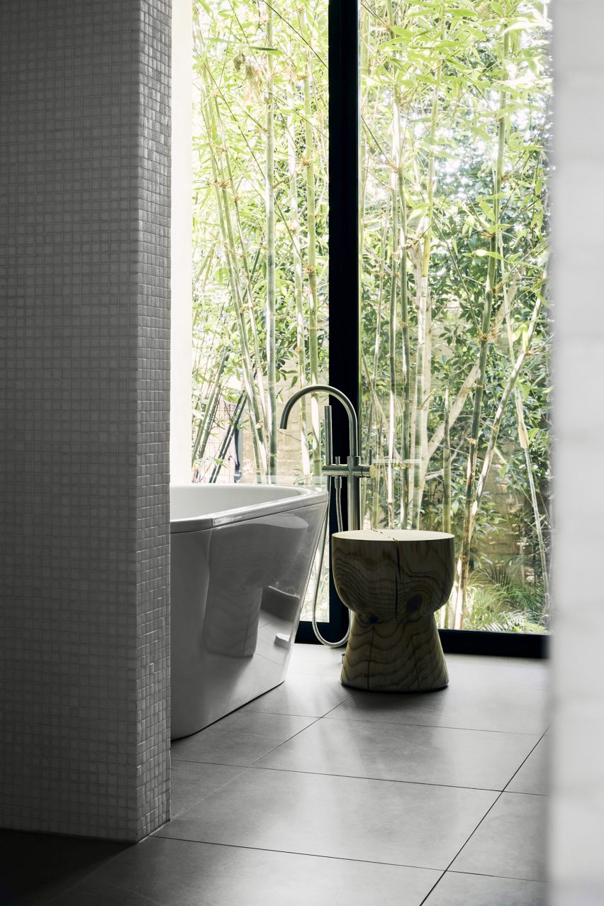 Canopy House is a concrete home that was designed by Powell and Glenn