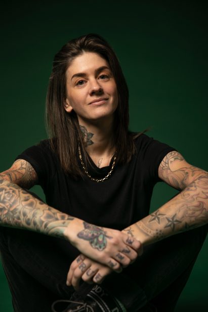 Dominique Holmes headshot
