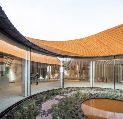 Corten extension by BIG