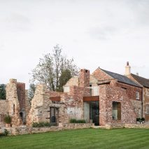 Dezeen Agenda newsletter features Britain’s best buildings