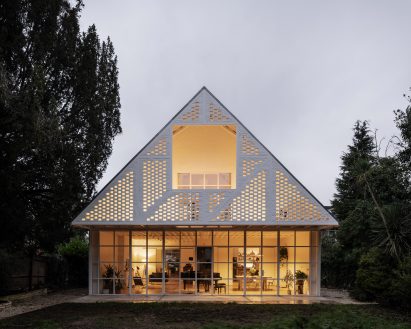 Front elevation of Surbiton Springs by Surman Weston