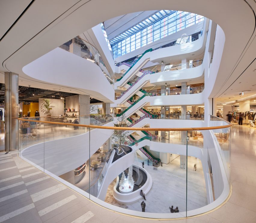 Parc. 1 is a mixed-used building that was created by Rogers Stirk Harbour + Partners