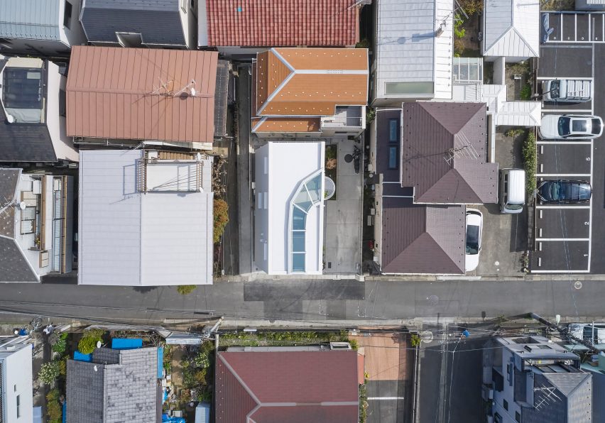Aerial view of Scenery Scooping House by Not Architects Studio