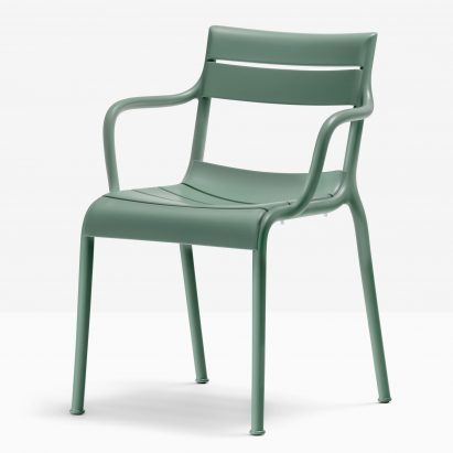 Souvenir outdoor chair by Eugeni Quitllet for Pedrali in green