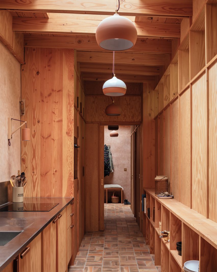 Interior of Made of Sand extension by Studio Weave