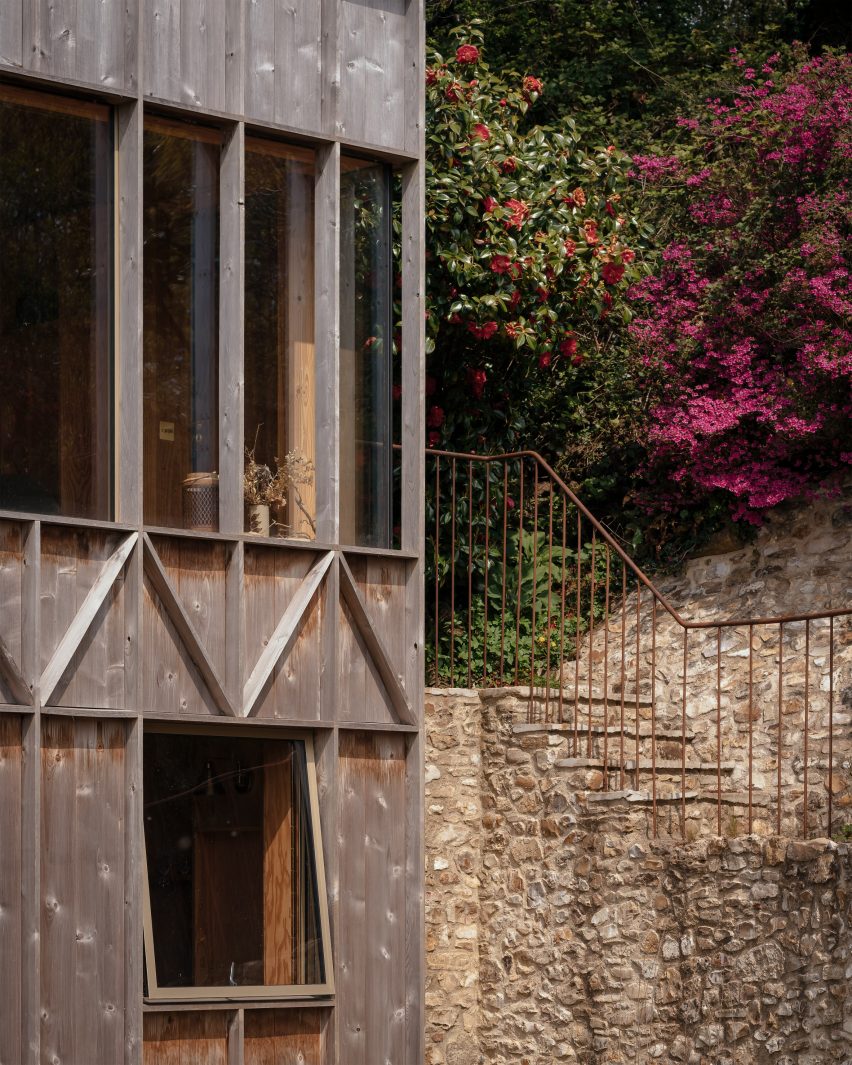 Exterior of Made of Sand extension by Studio Weave