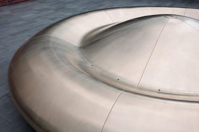 Aluminium-bronze bench