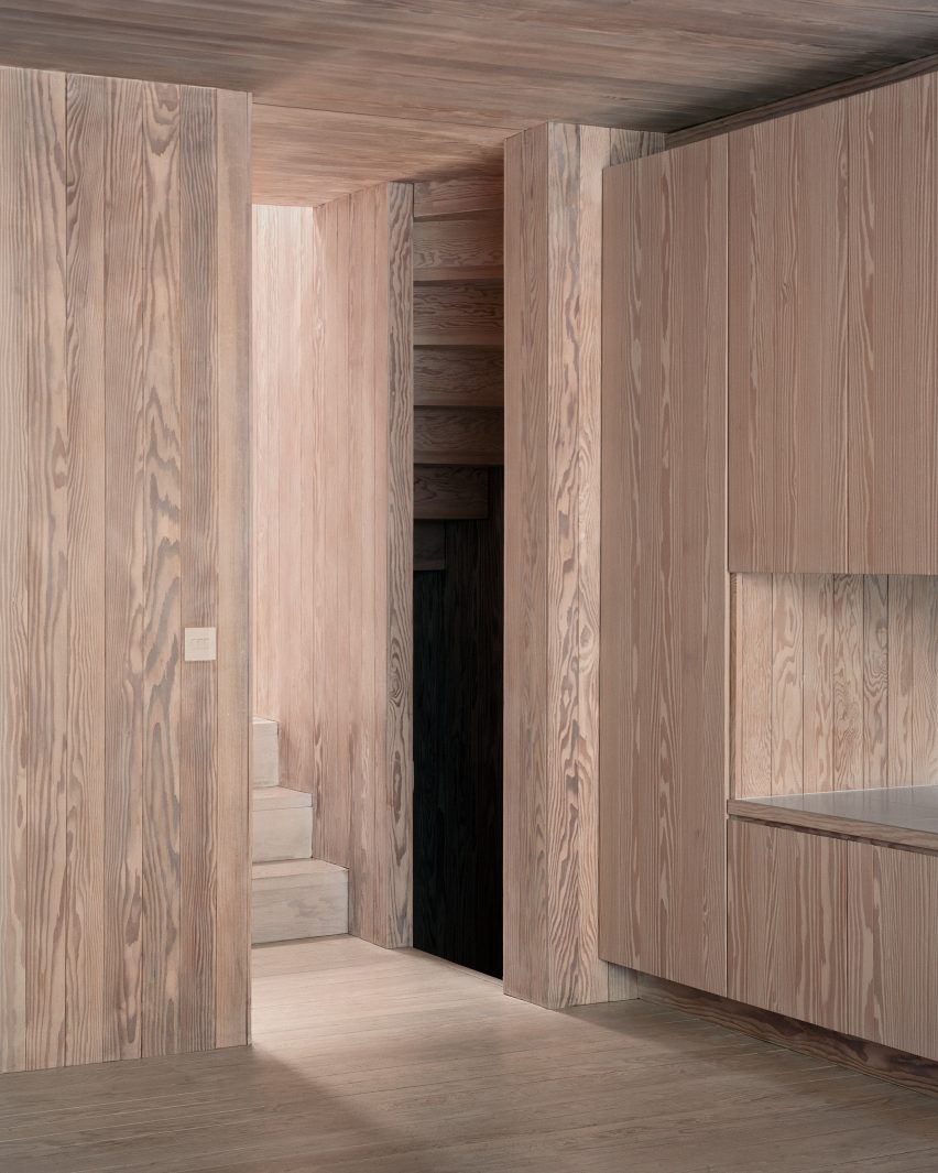 Interior of Wembury Mews house by Russell Jones