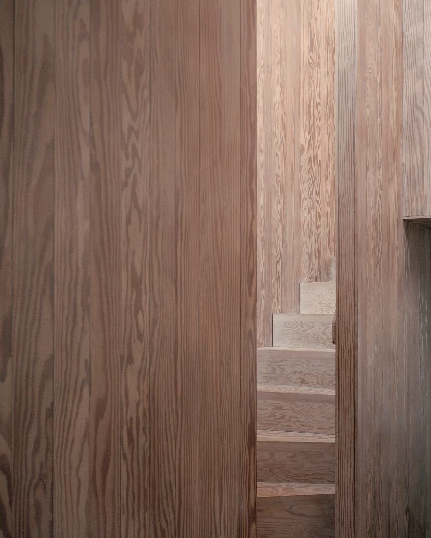Interior of Wembury Mews house by Russell Jones