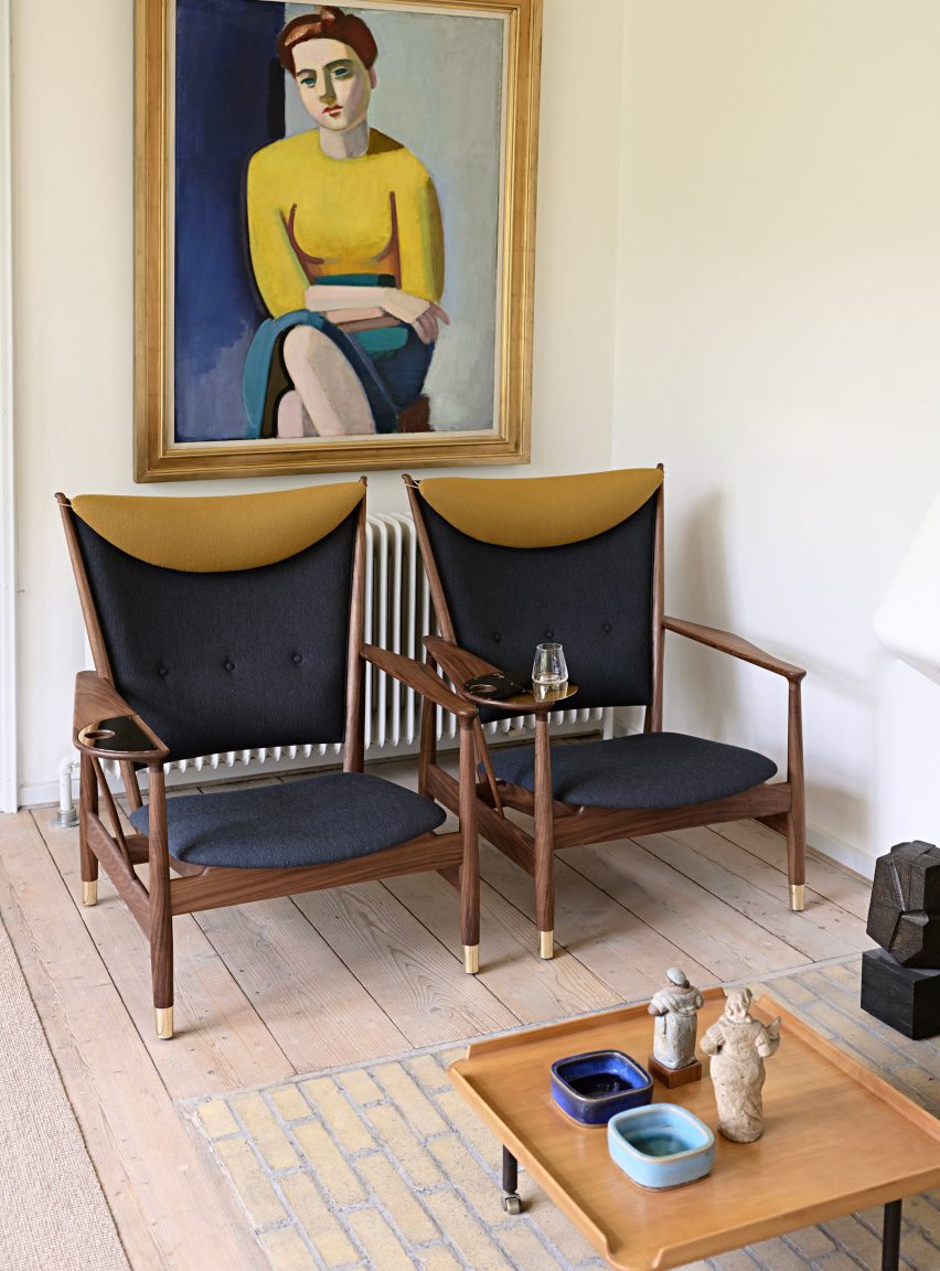 Chairs side-by-side