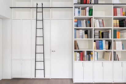 Library in Xavier Hufkens gallery extension by Robbrecht en Daem