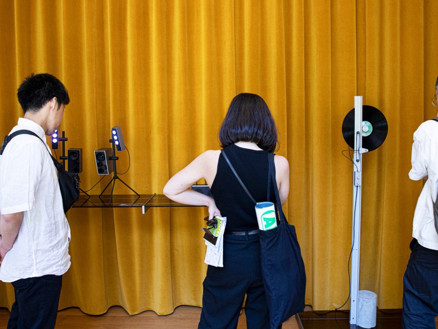 People listening to music on Yamaha players