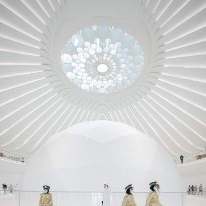 Amazones in White Heaven by We Are Contents