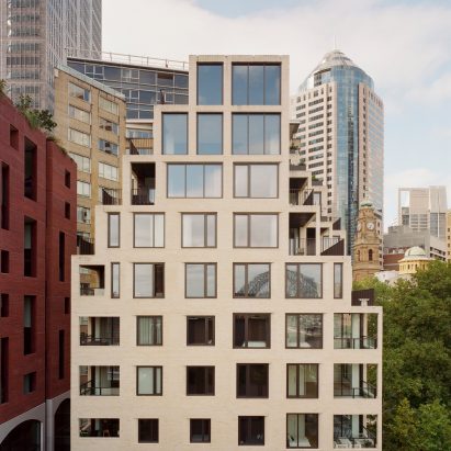 18 Loftus Street by Silvester Fuller