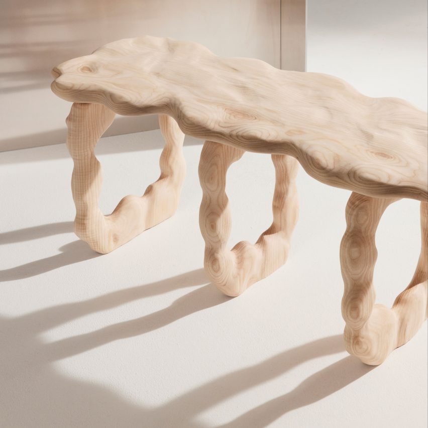 Vride Bench by Anna Maria Øfstedal Eng