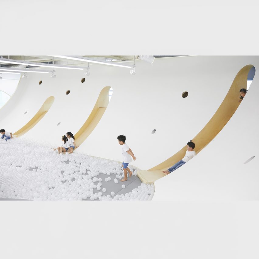 A photograph of a graphic design created by Maumstudio