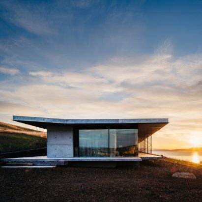 May's Point House by Tanner Architects