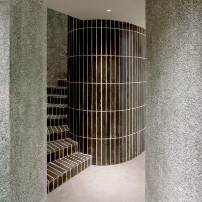 Common Zhang Clothing Store by Offhand Practice