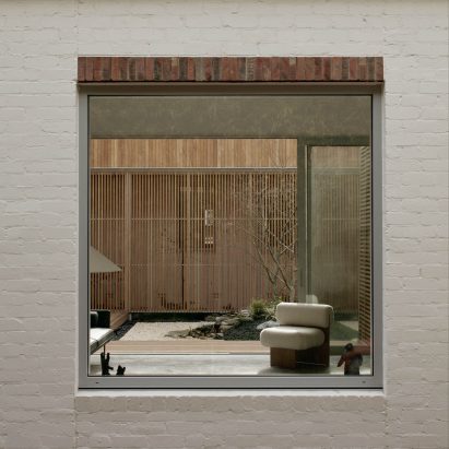 Courtyard House by Ha Architecture