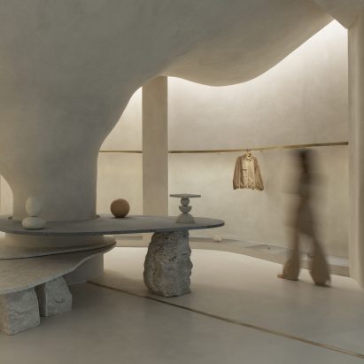 Haight Clothing Store by Aia Estudio