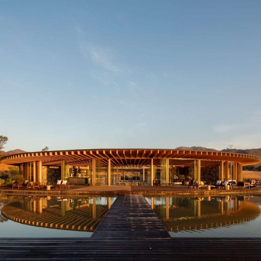 Valle San Nicolás – Clubhouse by Sordo Madaleno Arquitectos