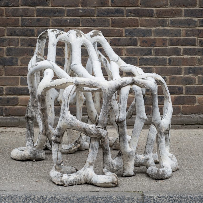 Myco-Knit CompoSITe by Hub for Biotechnology and the Built Environment