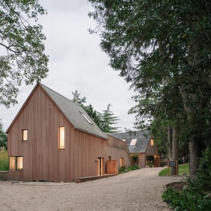 Eynsham Eco-homes by Chance de Silva
