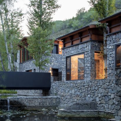 In S&N Resort by Penda China