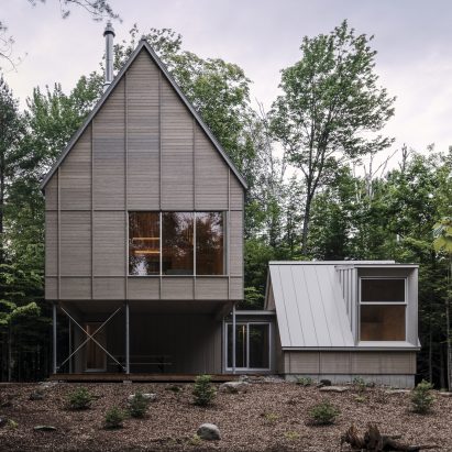 Beside Habitat by APPAREILarchitecture
