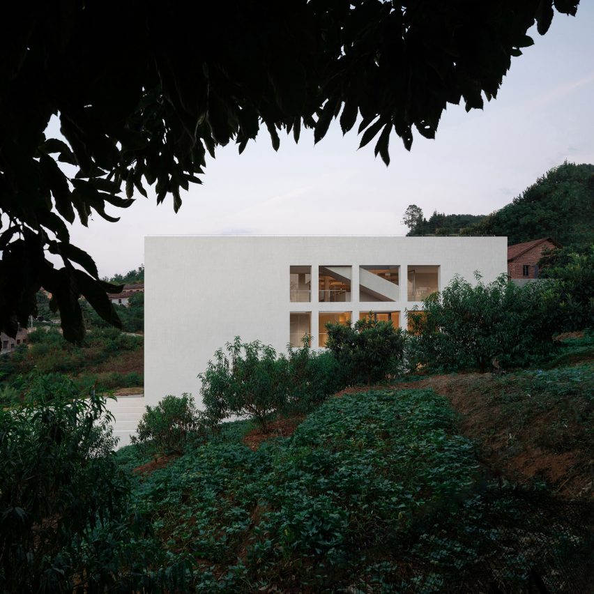 Begonia Inn by atelier mearc
