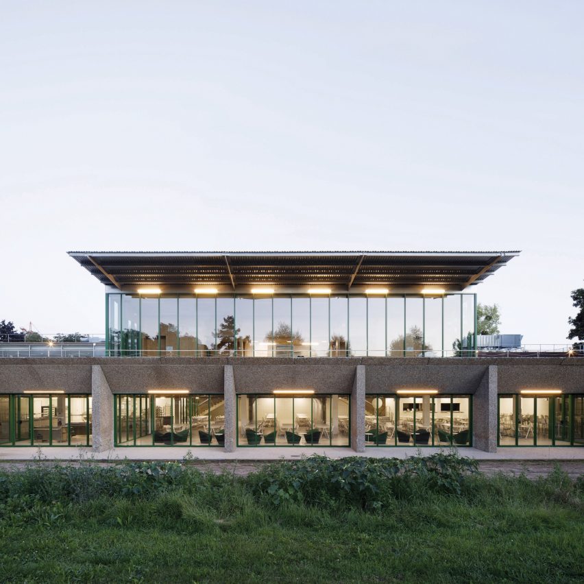 University Refectory in Cergy by graal architecture
