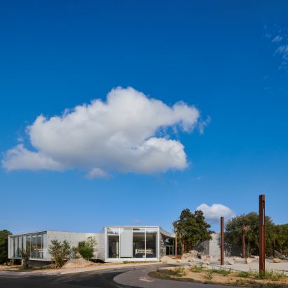 Animu Media Library in Porto-Vecchio by Dominique Coulon & associés