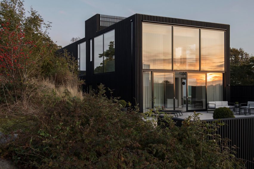 Black-timber exterior of Villa Hovås by Bornstein Lyckefors