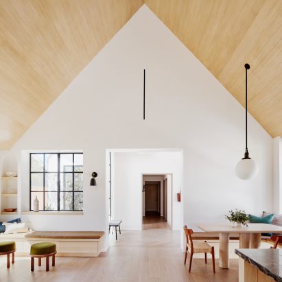 HT Residence by Laney LA