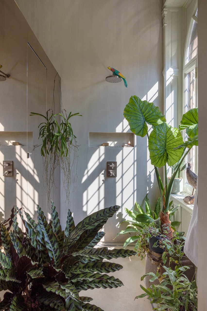 Diplomat's House in Rome by 02A