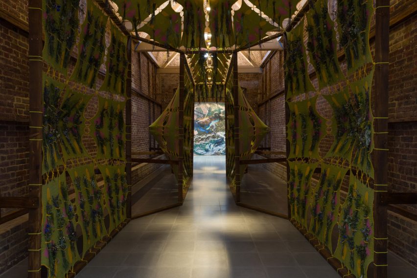 Back to Earth installation