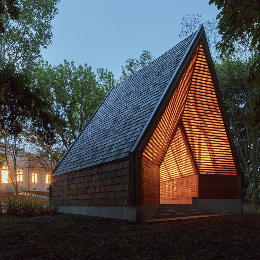 Robert Gutowski Architects