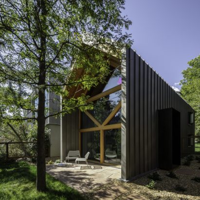 Boulder A.D.U. by Tres Birds Workshop