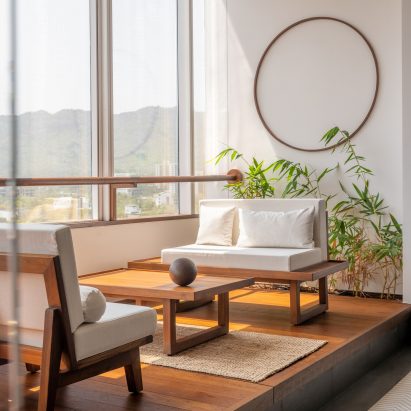 811 by Tasa Designs