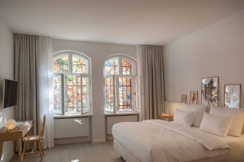 Hotel Wilmina by Grüntuch Ernst Architects