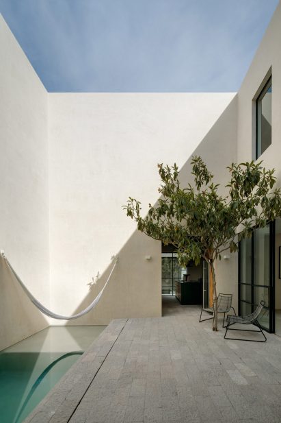 Casa La Quinta by Pérez Palacios and Alfonso de la Concha Rojas