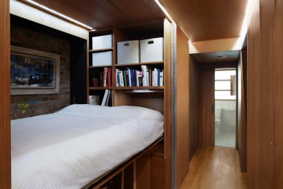 Murphy bed